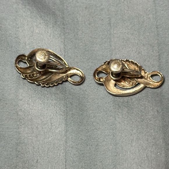 Elegant Silver Leaf Earrings by Dane Craft - Picture 2 of 3